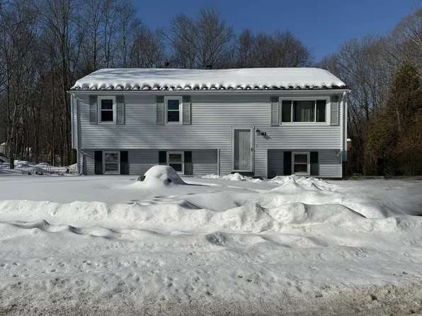 81 Thayer St, Millville, MA 01529