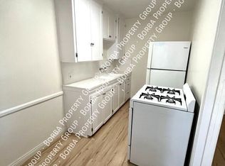 1934 Pine Ave APT 4, Long Beach, CA 90806