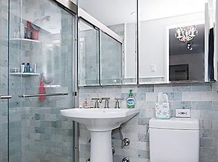 201 E 36th St APT 2B, New York, NY 10016