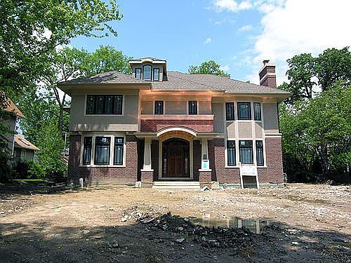 2nd image of 1026 Elmwood Ave
