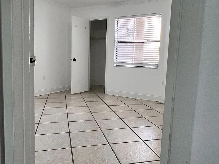 3004 Parkway Blvd #209 — Photo 23