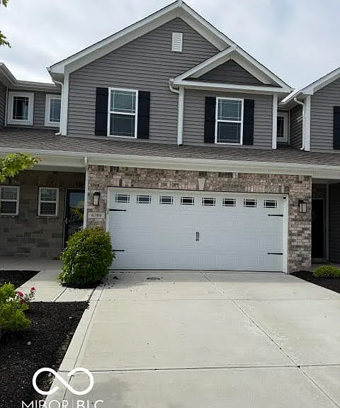 6389 Wasco Dr — Photo 2