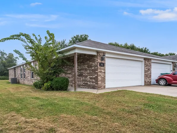 242 N Marietta Way, Farmington, AR 72730