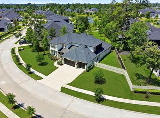 10062 S Goshawk Trl, Conroe, TX 77385