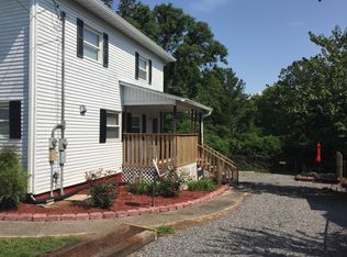 391 W Outer Dr, Oak Ridge, TN 37830