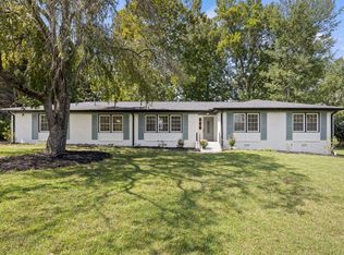 41 Dagenham Dr, Greenville, SC 29615