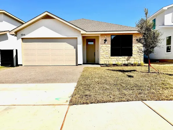 1511 Eagles Ln, Laredo, TX 78045