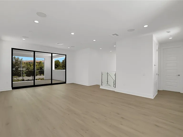 168 Creation St — Photo 44