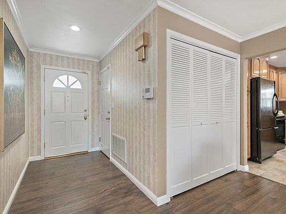 3rd image of 4964 Minas Dr