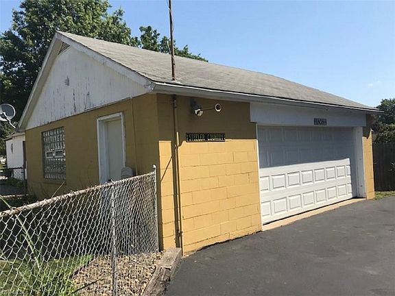 4th image of 656 Jennings Ave