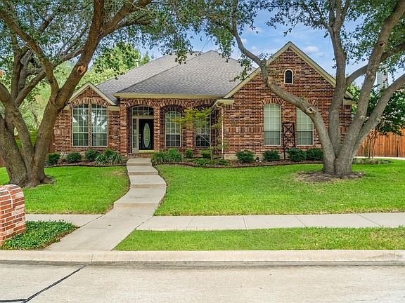 2nd image of 4405 Ridgecove Dr