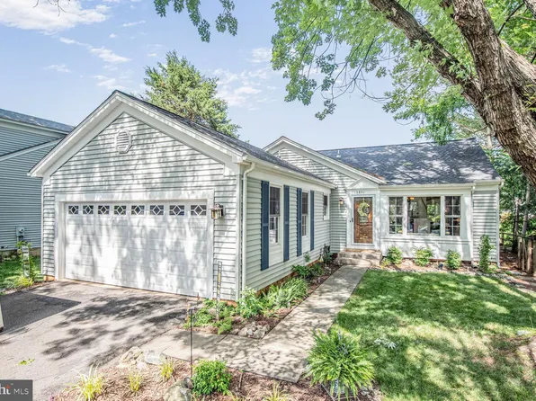 13841 Mustang Hill Ln, Gaithersburg, MD 20878