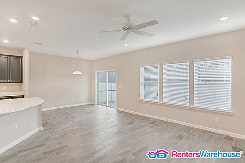 3rd image of 2720 Caroline Hills Dr