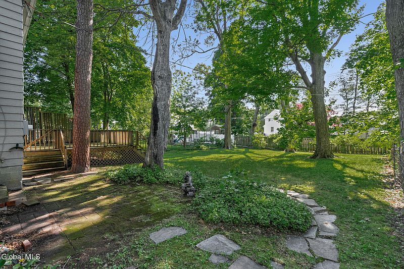 5th image of 58 Delmar Place