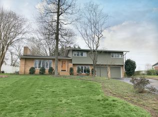 59 36th Ave NW, Hickory, NC 28601