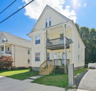 190-192 Oakland Ave, Methuen, MA, 01844