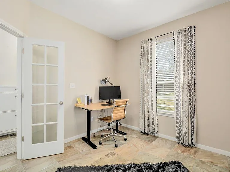 1332 Central Park Ct — Photo 14