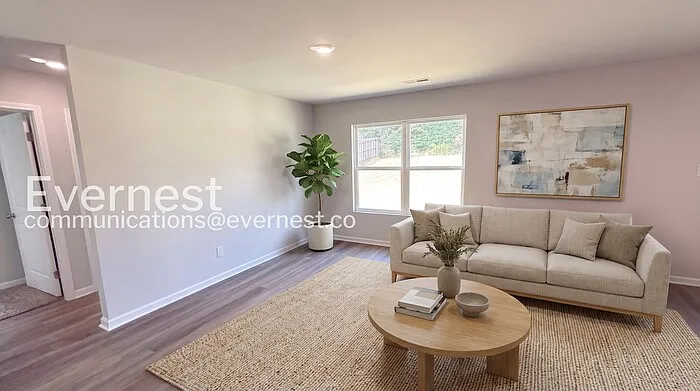 3 bed, 2.0 bath, 1272 sqft, $1,675 — Photo 2