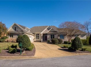105 The Machrie, Smithfield, VA 23430