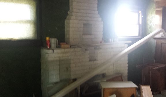 3rd image of 4234 Wabash Ave