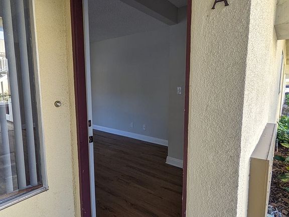 4th image of 123 N Myrtle Ave APT A