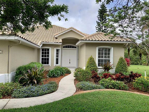 2nd image of 961 Palm Brook Dr