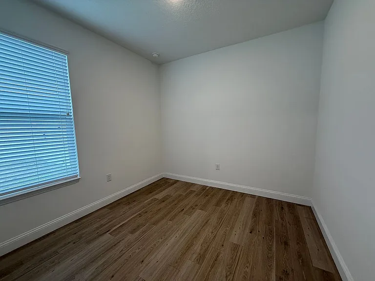 47 La Mancha Dr — Photo 33