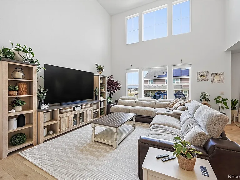 24465 E Evans Dr — Photo 10