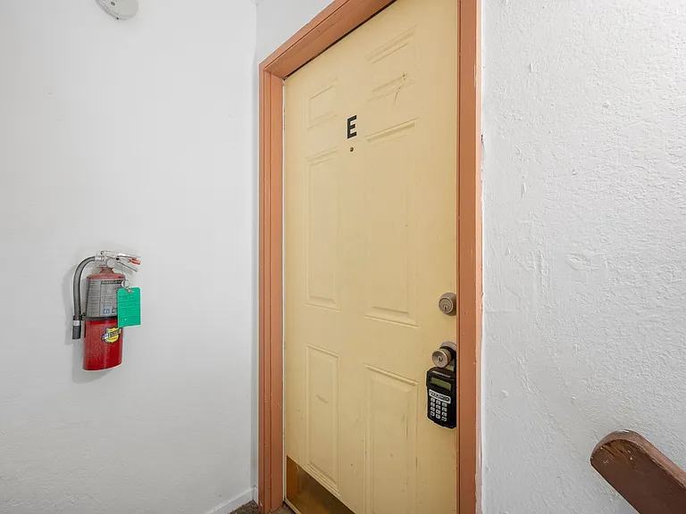 7450 Ruby Pl — Photo 2