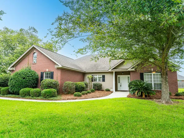 6 Park Vw, Petal, MS 39465