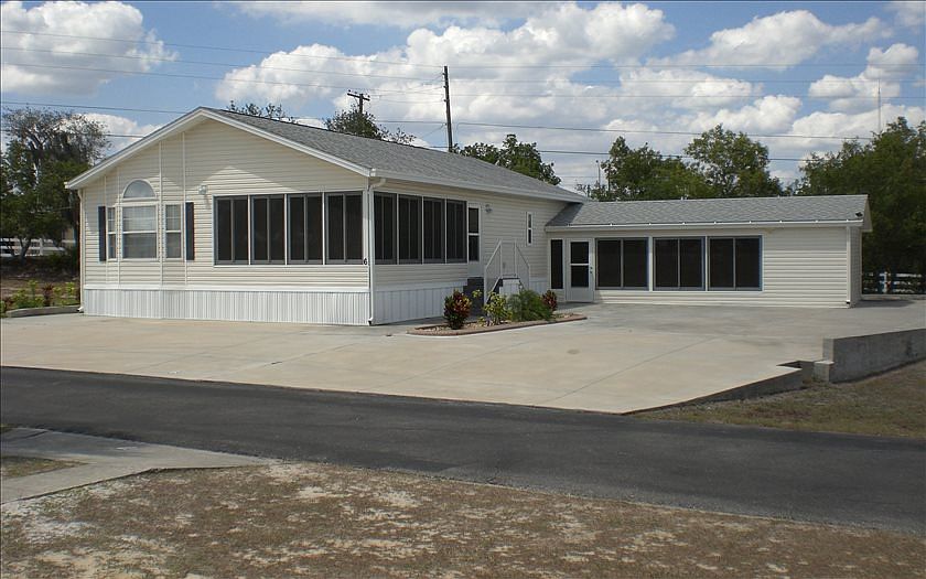 1st image of 6 Grassy Lake Cir