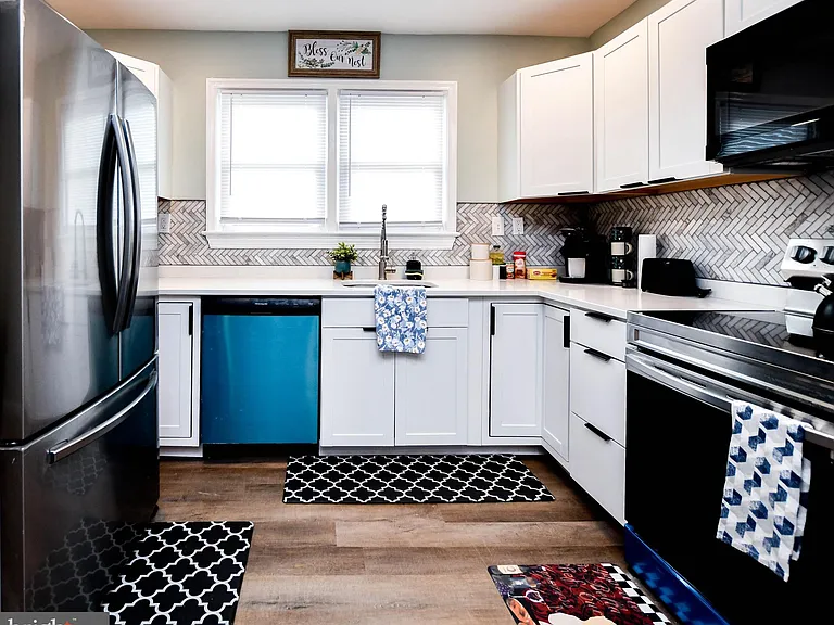 3802 Cedar Dr — Photo 47