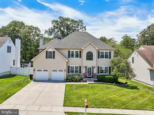 3 Morgan Hill Ct, Blackwood, NJ 08012