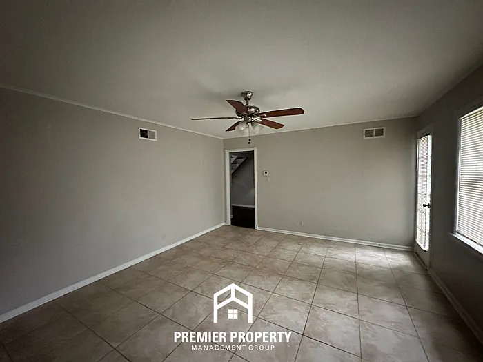 3248 Bluemont Dr — Photo 4