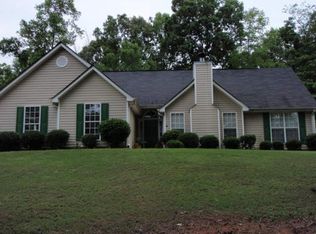 215 Ashley Woods Dr, Newnan, GA 30263