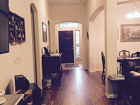 5th image of 6327 Alicia Way Ln