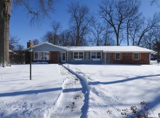 6502 N Post Oak Rd, Peoria, IL 61615