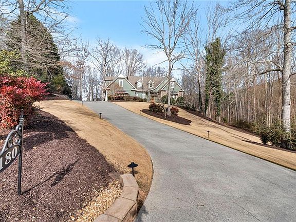 4th image of 180 Forest Glen Dr