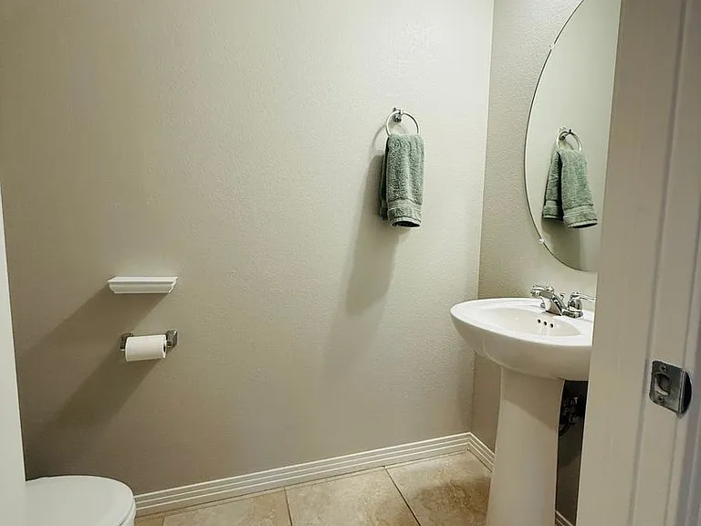 3041 Savella Ave — Photo 11