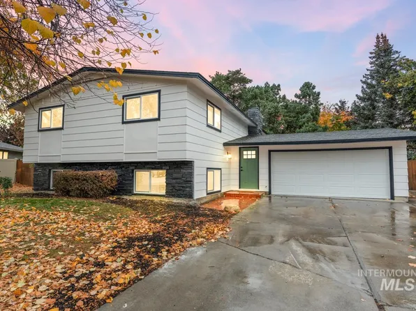 3885 N Kingswood Dr, Boise, ID 83704