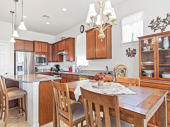 3rd image of 5408 Antigua Cir