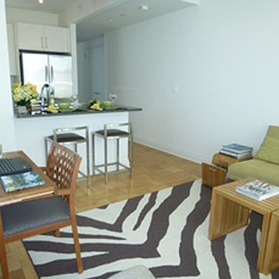 5th image of 1510 Lexington Ave APT 11T