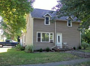 314 N Cantral St, Blue Mound, IL 62513