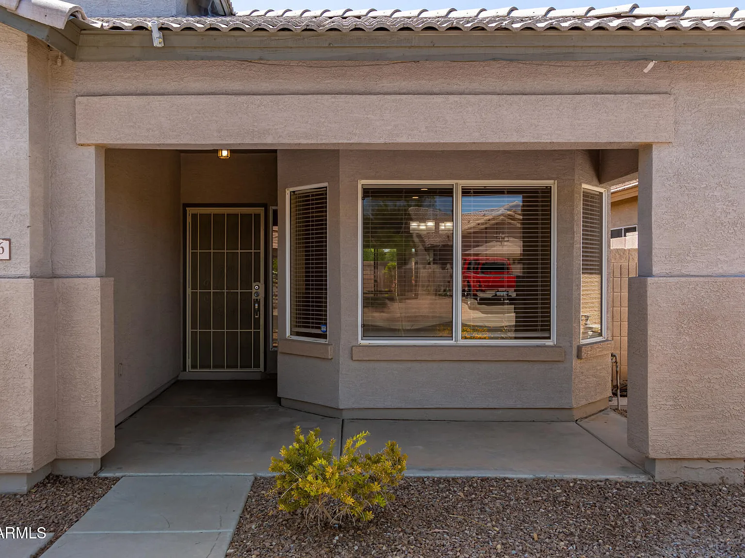 3 bed, 2.0 bath, 1521 sqft, $2,195 — Photo 4