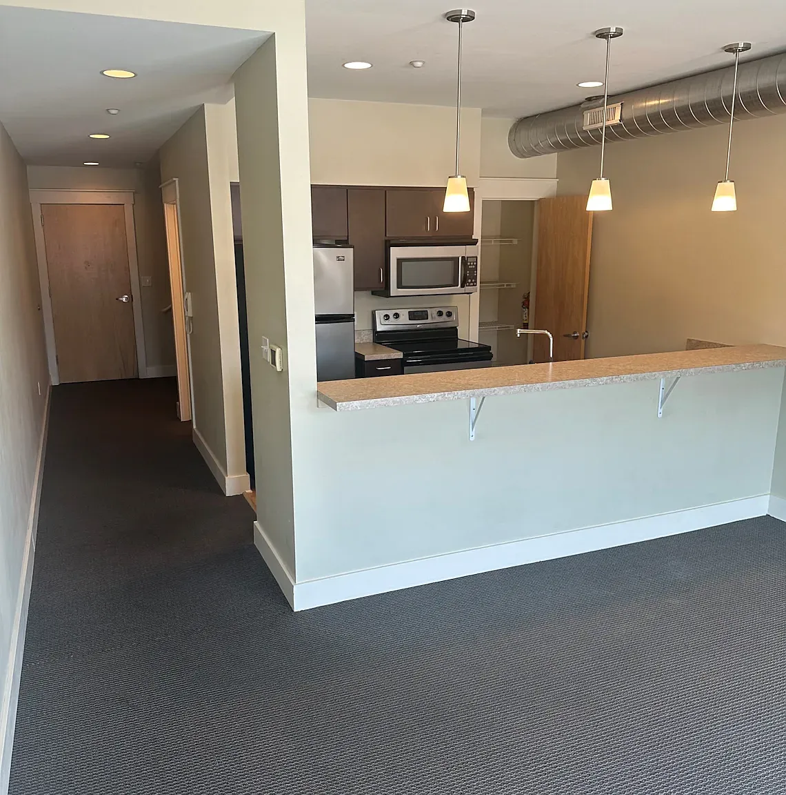 2 bed, 1.5 bath, $1,425 — Photo 4