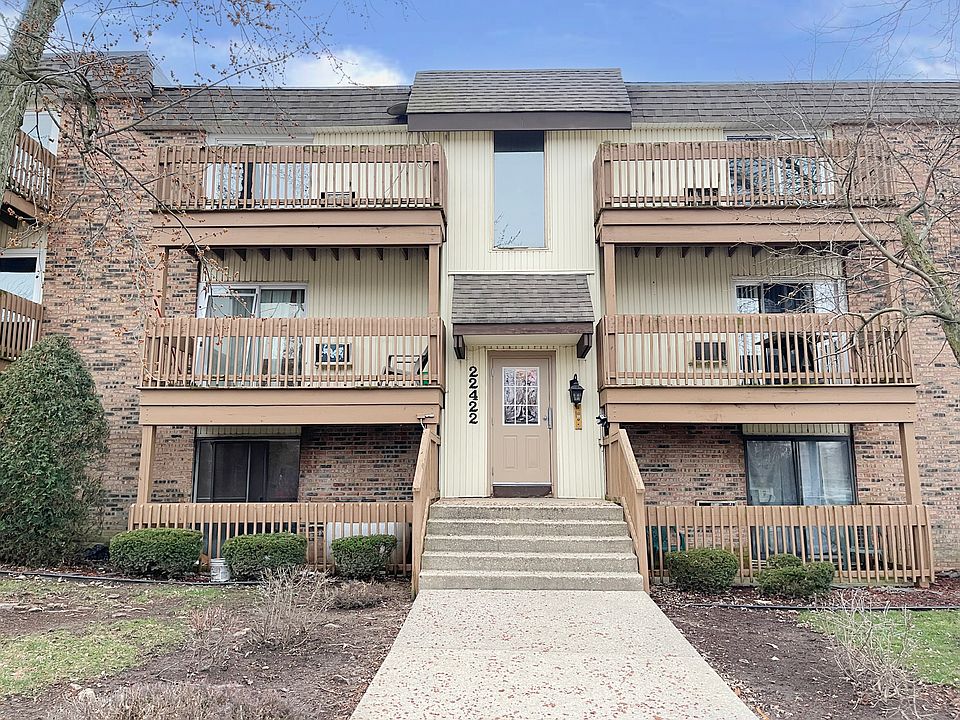 1st image of 22422 York Ct APT 2E