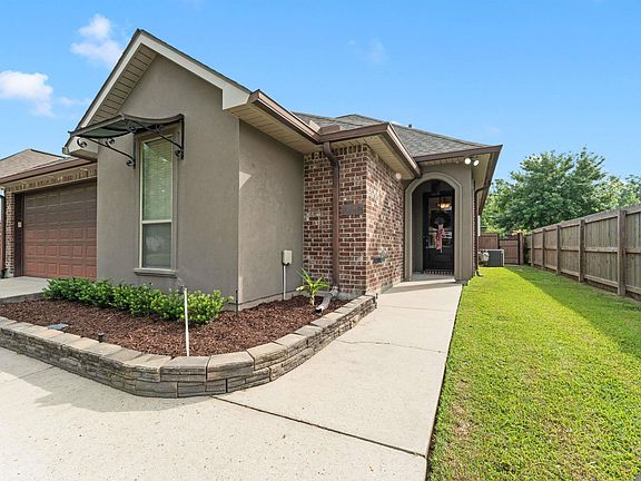 3rd image of 25368 Lake George Dr