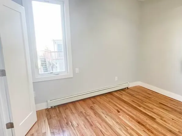 85 West 25th Street image 6 of 8