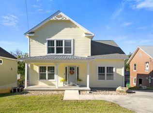 1740 West St, Radford, VA 24141