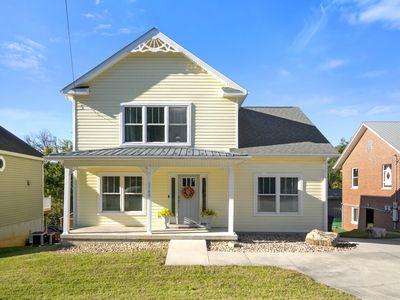 1740 West St, Radford, VA, 24141